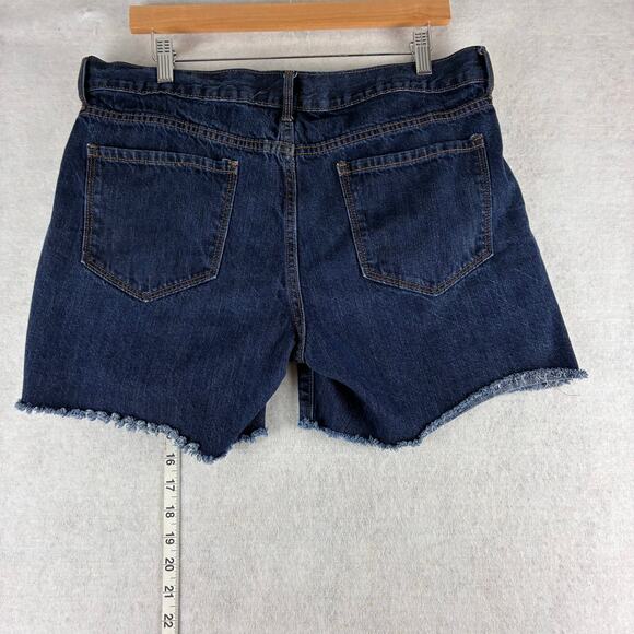 Old Navy Flirt Cut Off Jean Shorts Women's 14 Dark Wash Blue Outdoors Summer - Picture 6 of 10